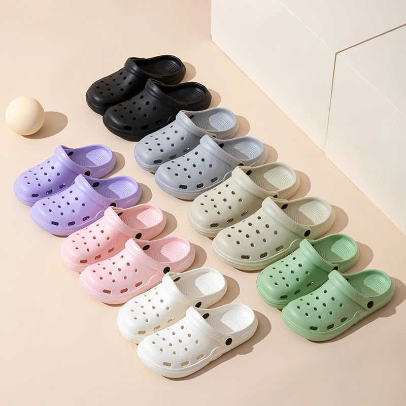 Women Clogs Summer Female Sandals Thick Bottom Home Slides Soft EVA Dry Wedges Platform Garden Shoes Beach Sandals Home Slippers