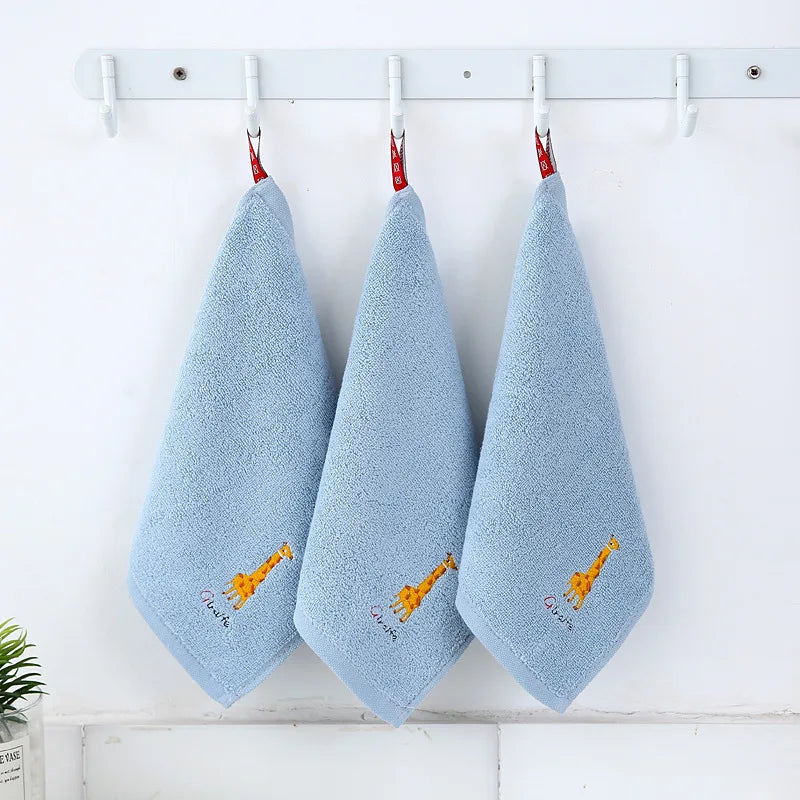 1PC Cartoon Baby Towels Cotton Children Bath Towel for Newborns Kids Handkerchief Bathing Face Washcloth Shower Towels 25x25cm