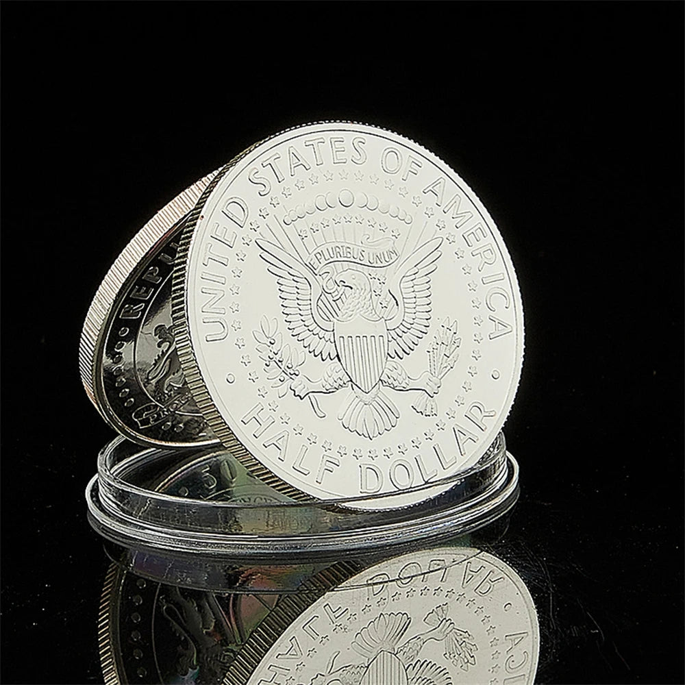 USA 45th President Donald Trump 1OZ Silver Value Collectible Symbol Coin W/ Capsule Display