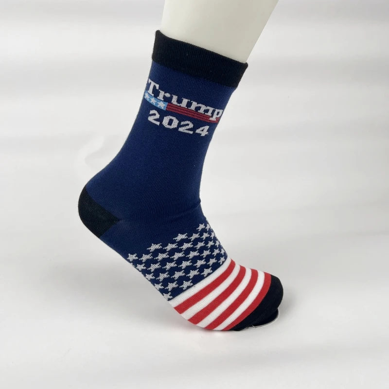 A Pair Of 2024 Trump Trend Star and Stripes Patterned Mens Mid-Tube Socks ,Comfortable,  Soft Cotton Blend Fabric,  Alphabetic P